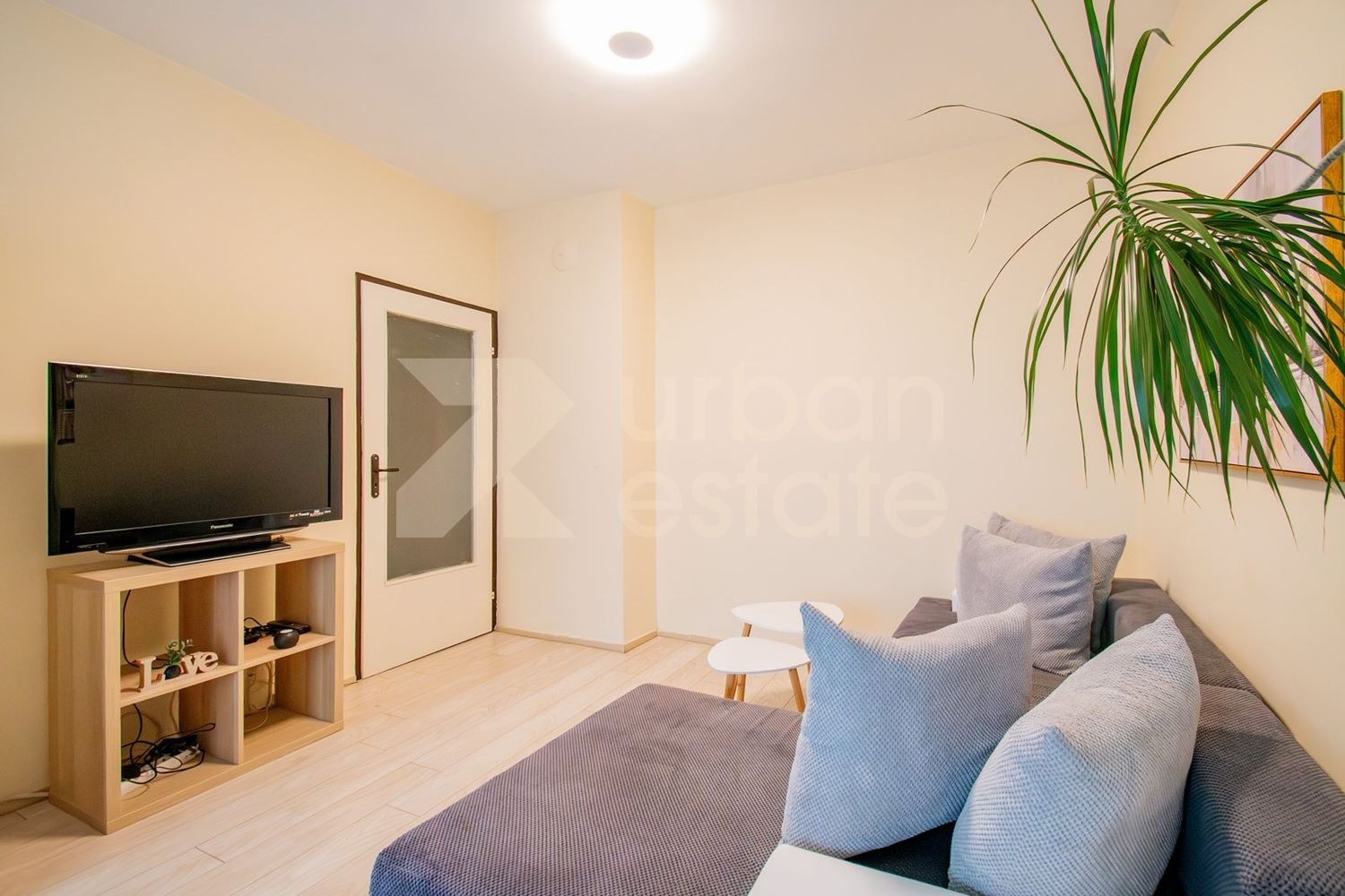 Дава под наем 2-СТАЕН, гр. София, Люлин 4, снимка 3 - Апартаменти - 54079397