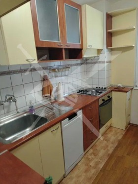 3-стаен град Варна, Лятно кино Тракия