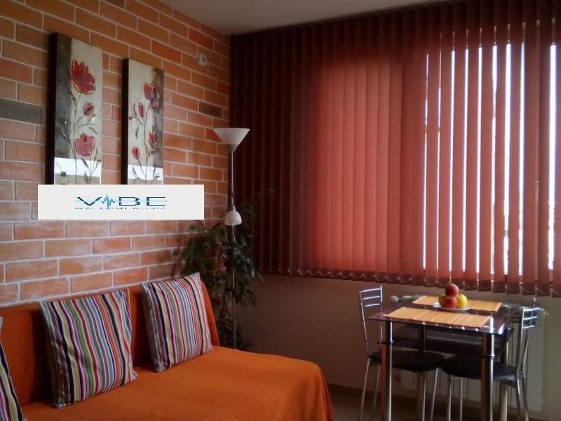 Do wynajęcia  1 sypialnia Sofia , Centar , 55 mkw | 79520056 - obraz [2]