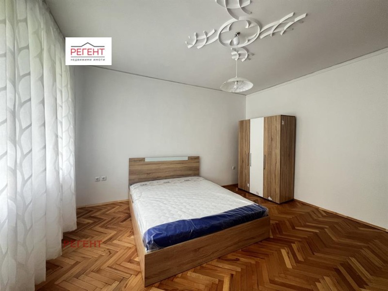 Zu vermieten  2 Schlafzimmer Gabrowo , Zentar , 85 qm | 41527236 - Bild [5]