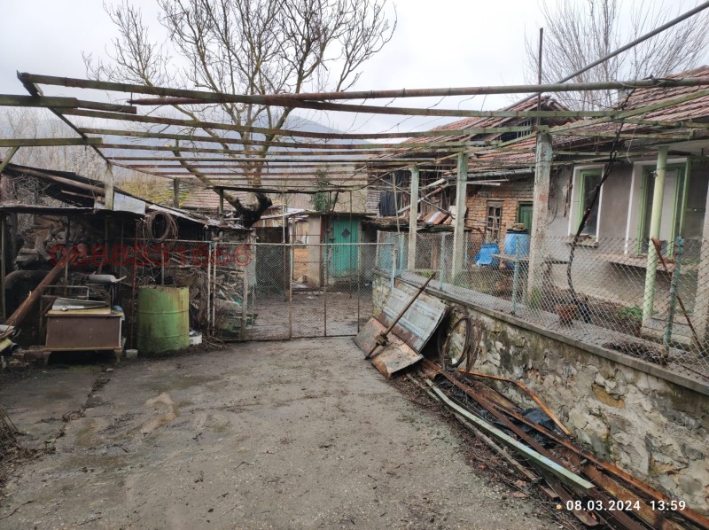 Дава под наем КЪЩА, с. Янтра, област Габрово, снимка 3 - Къщи - 52769824