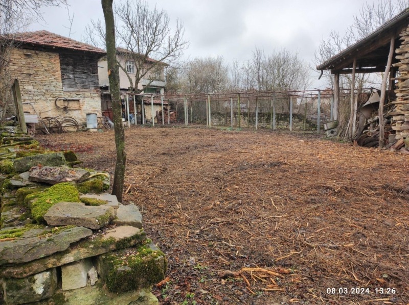 Дава под наем КЪЩА, с. Янтра, област Габрово, снимка 7 - Къщи - 52769824