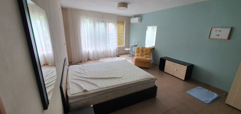 För uthyrning  1 sovrum Sofia , Reduta , 70 kvm | 97241114 - bild [3]