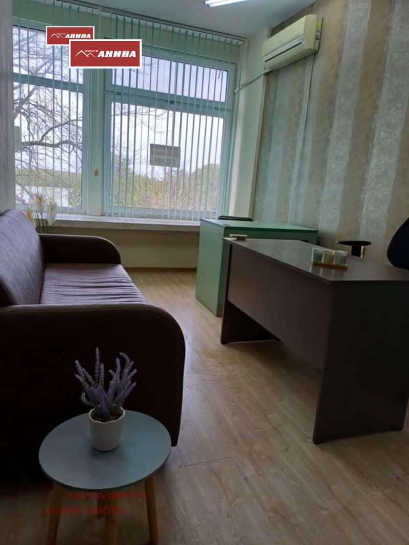 Дава под наем ОФИС, гр. Русе, Център