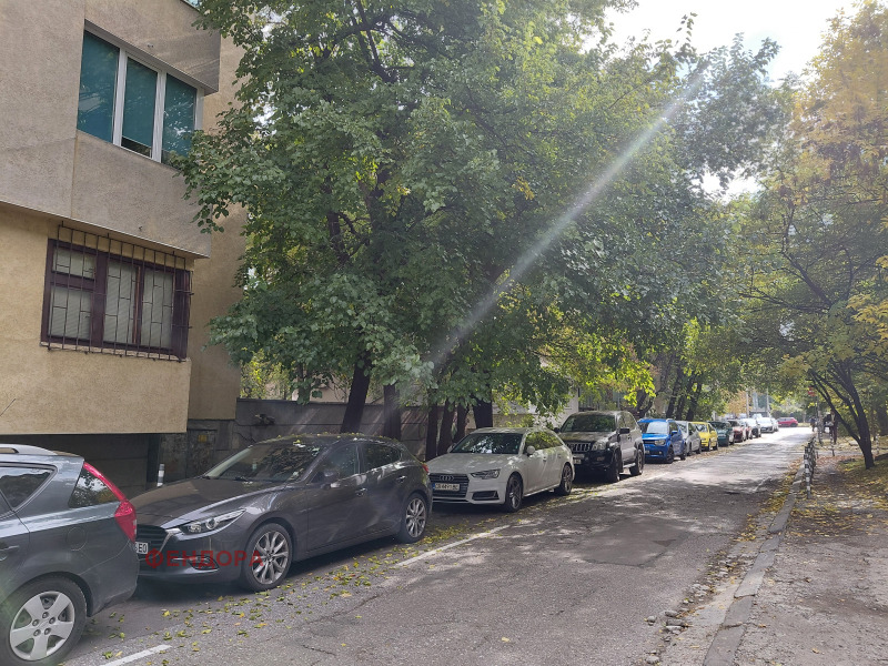 Til leje  1 soveværelse Sofia , Meditsinska akademiya , 70 kvm | 44673675 - billede [16]