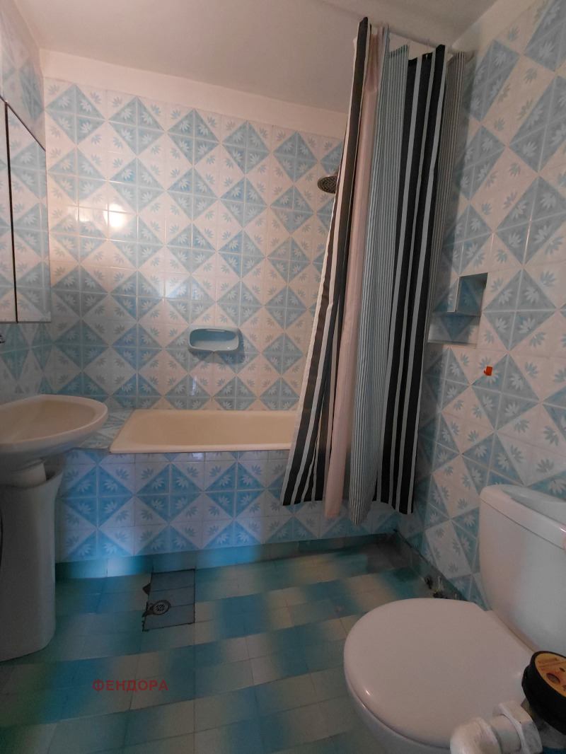 Til leje  1 soveværelse Sofia , Meditsinska akademiya , 70 kvm | 44673675 - billede [5]