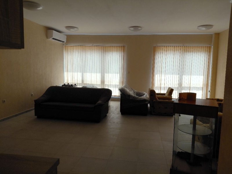 Para alugar  Escritório região Plovdiv , Asenovgrad , 76 m² | 65011288 - imagem [4]