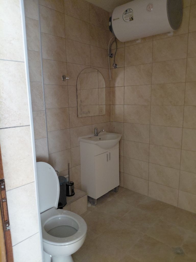 Para alugar  Escritório região Plovdiv , Asenovgrad , 76 m² | 65011288 - imagem [8]