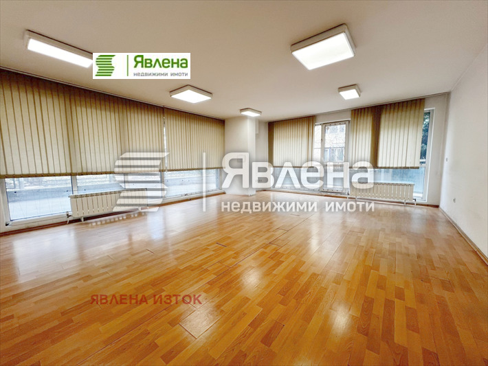 K pronájmu  Kancelář Sofia , Centar , 85 m2 | 55663339