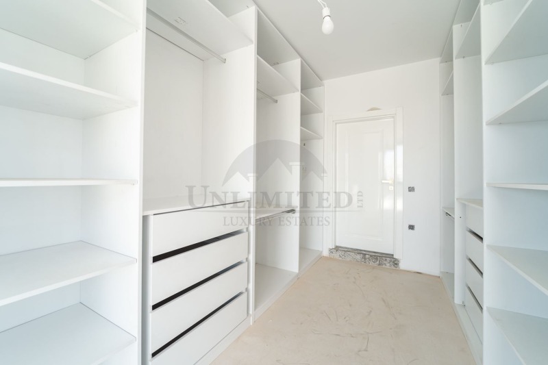 Zu vermieten  Haus Sofia , Dragalewzi , 423 qm | 87363378 - Bild [9]