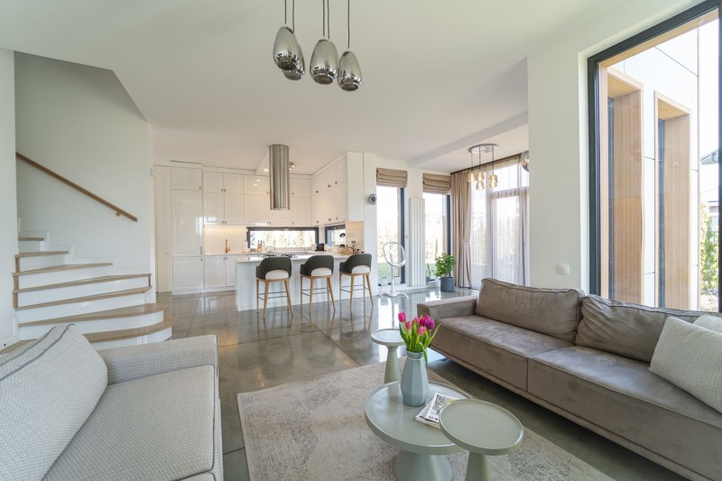 Zu vermieten  Haus Sofia , Dragalewzi , 423 qm | 87363378