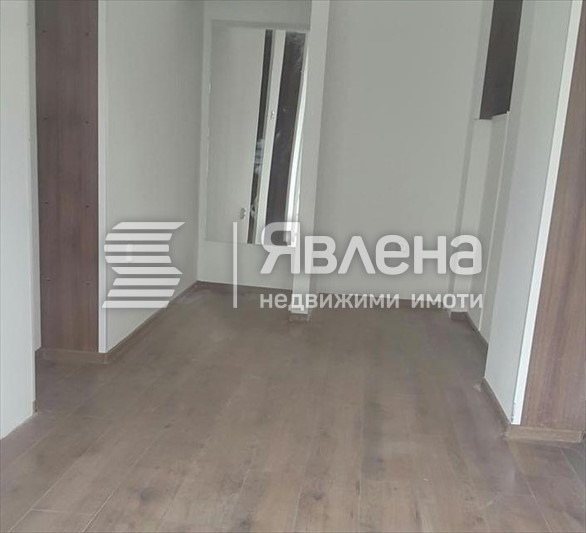 Te huur  Winkel Varna , Tsentar , 18 m² | 47439247 - afbeelding [3]