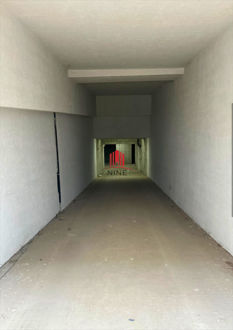 Дава под наем ГАРАЖ, ПАРКОМЯСТО, гр. София, Студентски град, снимка 2 - Гаражи и паркоместа - 52925202