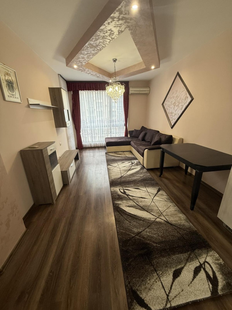 Дава под наем 3-СТАЕН, гр. Пловдив, Южен