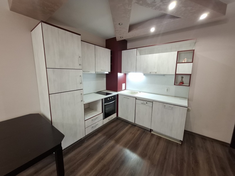 Дава под наем 3-СТАЕН, гр. Пловдив, Южен, снимка 3 - Апартаменти - 52374720