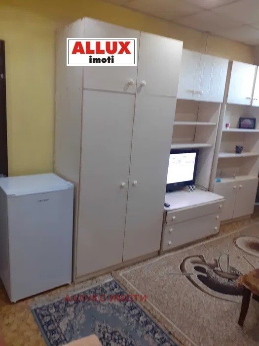 Til leje  Loft Ruse , Midiya Enos , 25 kvm | 84736205 - billede [5]