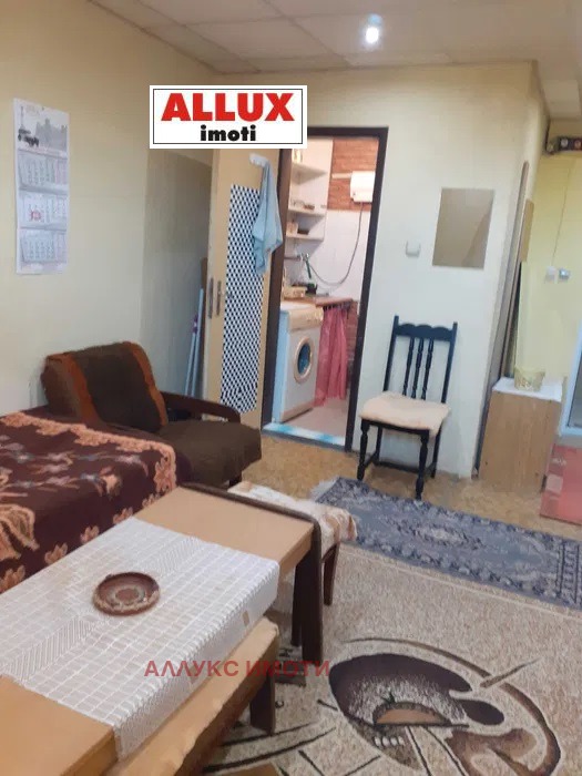 Til leje  Loft Ruse , Midiya Enos , 25 kvm | 84736205 - billede [2]
