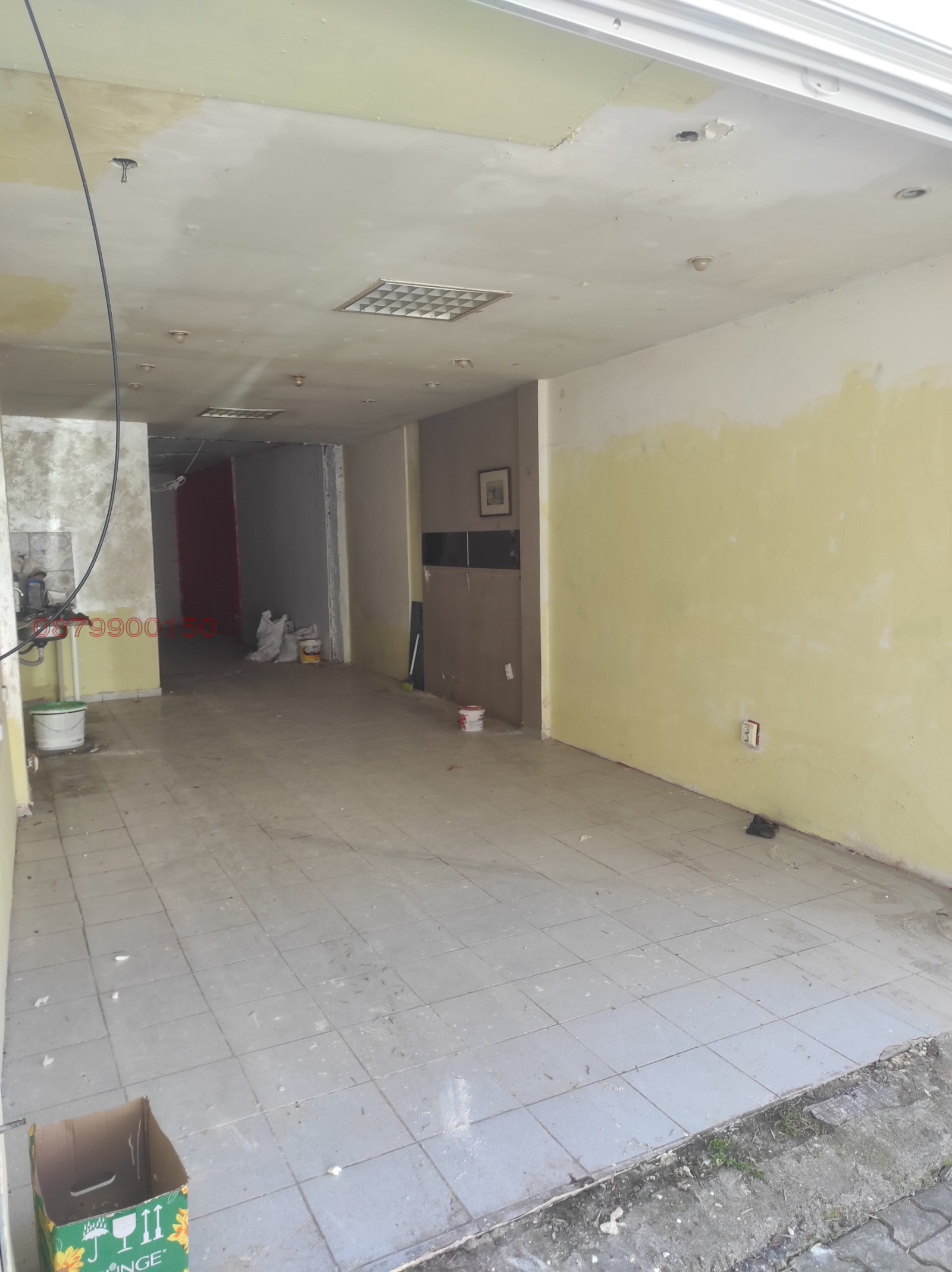 Дава под наем ГАРАЖ, ПАРКОМЯСТО, гр. София, Зона Б-19, снимка 2 - Гаражи и паркоместа - 53744977