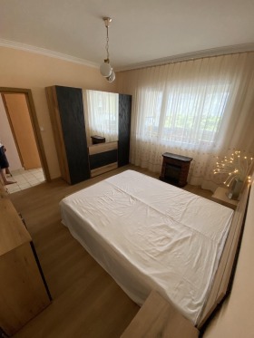 1 chambre Lyulin 10, Sofia