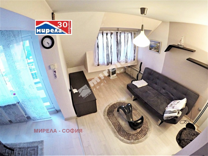 Дава под нем  3-стаен, град София, Лозенец •  700 EUR • ID 74407222 — holmes.bg - [1] 