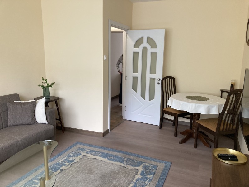 K pronájmu  1 ložnice Sofia , Nadežda 2 , 60 m2 | 60151438