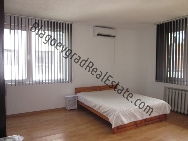 Para alugar  1 quarto Blagoevgrad , Chirok centar , 70 m² | 35064259 - imagem [2]