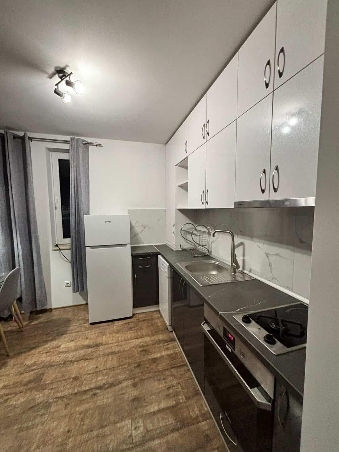 Дава под наем 2-СТАЕН, гр. София, Драгалевци, снимка 2 - Апартаменти - 53615498