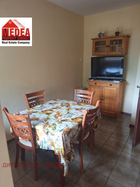 ���� ��� ���� 3-����� | Imot.bg � ����� ������ 4