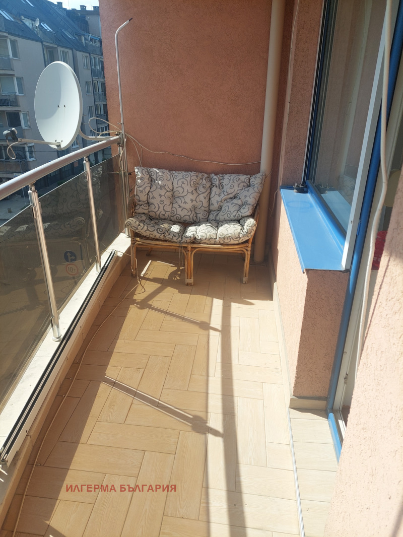 Издаје се  1 спаваћа соба Софија , Манастирски ливади , 66 м2 | 69516115 - слика [11]