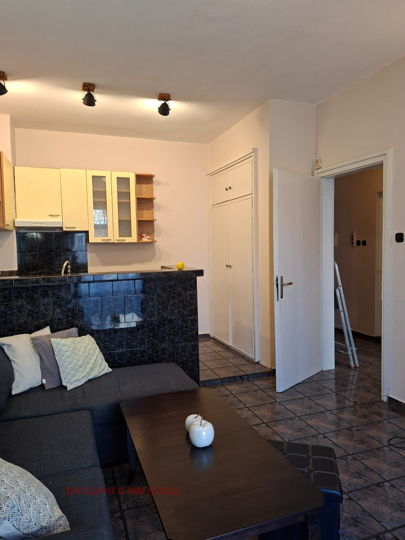 Дава под наем 2-СТАЕН, гр. София, Докторски паметник, снимка 3 - Апартаменти - 52554318