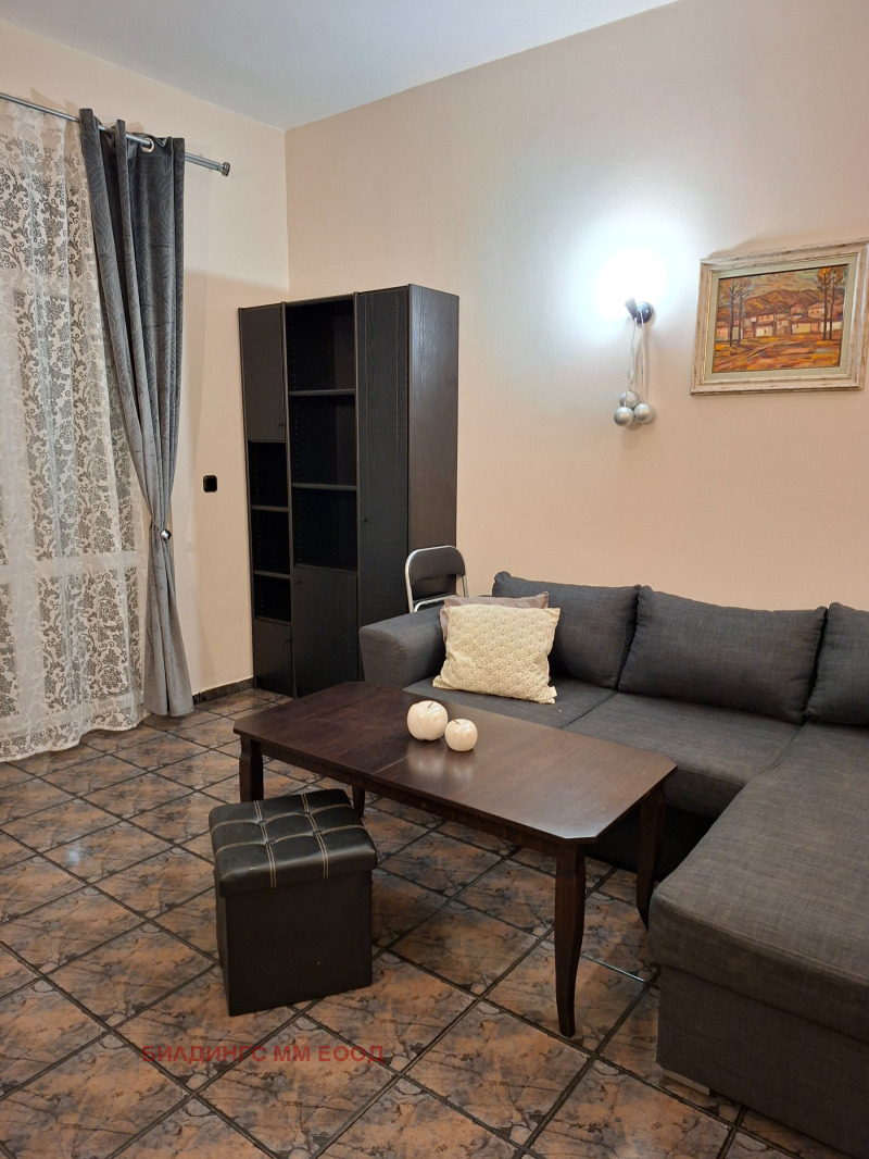 Под наем 2-СТАЕН, град София, Докторски паметник • 680 € / 1329.96 лв. • 78781298 1