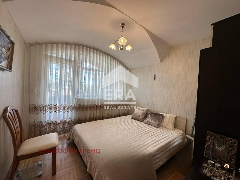 A louer  2 chambres Sofia , Krasno selo , 107 m² | 15138765 - image [5]