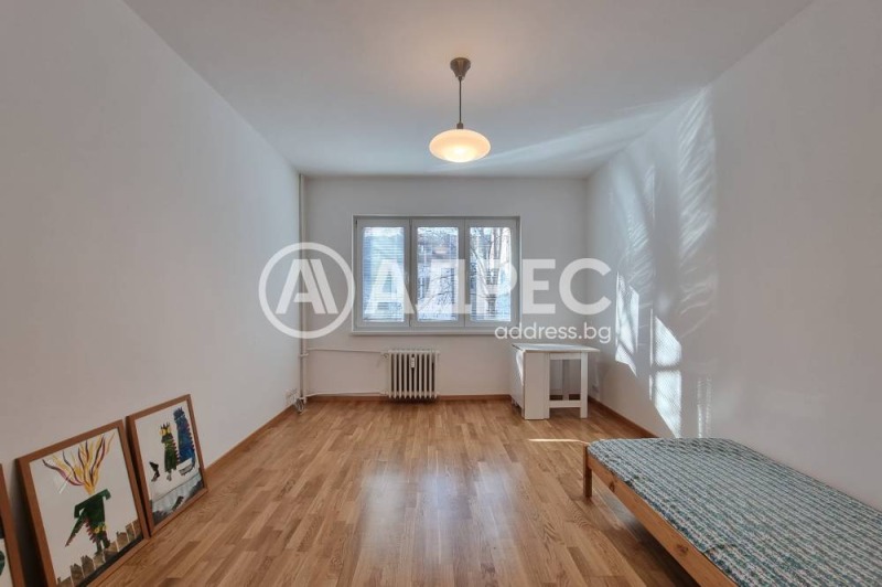 Kiadó  2 hálószobás Sofia , Centar , 102 négyzetméter | 74076837 - kép [6]