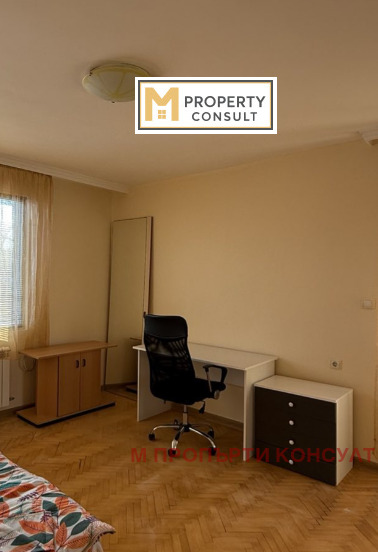 Дава под наем  4-стаен град Плевен , Широк център , 150 кв.м | 31601480 - изображение [3]