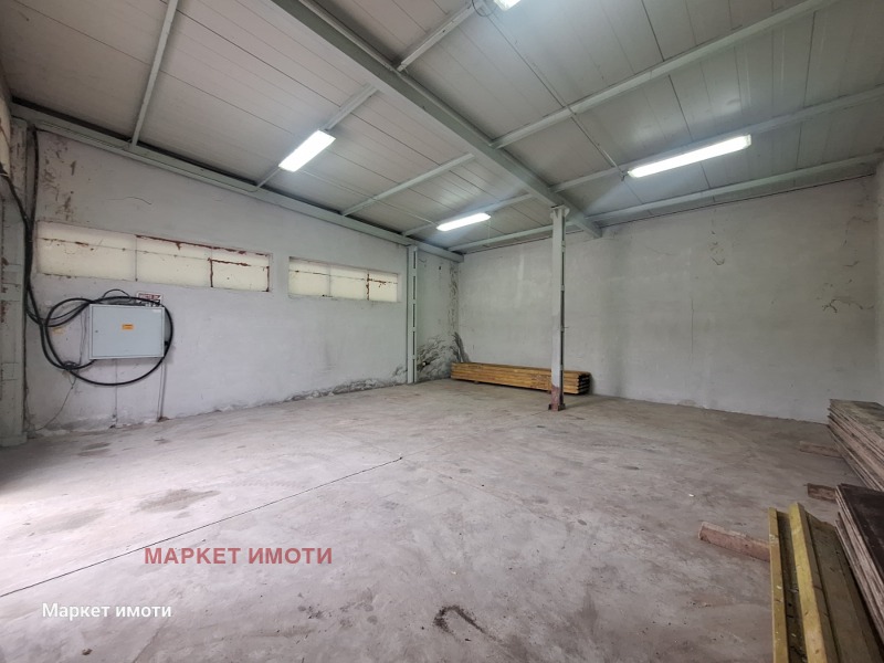 Дава под нем  Склад, град Стара Загора, м-т Голеш •  350 лв. • ID 32142359 — holmes.bg - [1] 