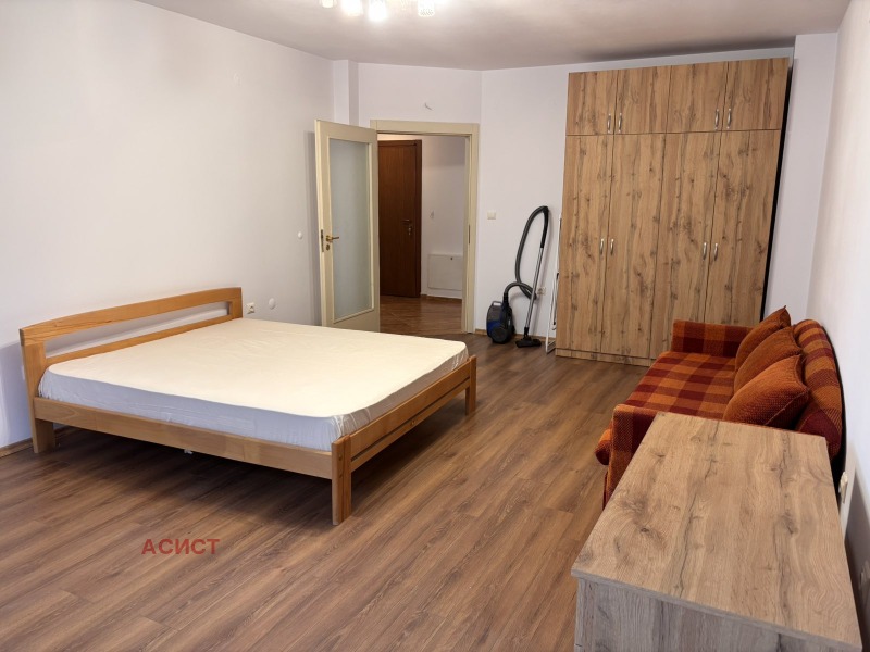 Дава под наем 4-СТАЕН, гр. София, Стрелбище, снимка 11 - Апартаменти - 52520068