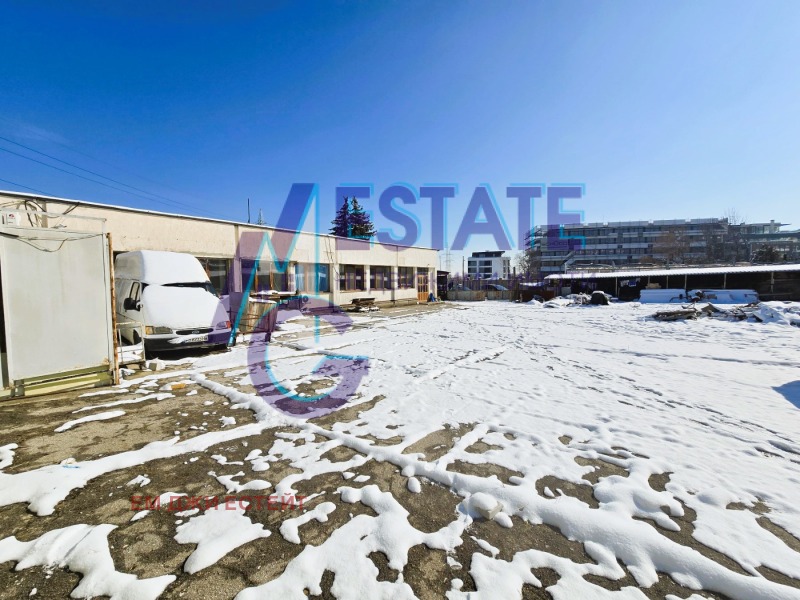Дава под Наем ПРОМ. ПОМЕЩЕНИЕ в град София, Драгалевци - 2054 кв.м / 4 200 € » 8 214.49 лв., ЕМ ДЖИ ЕСТЕЙТ