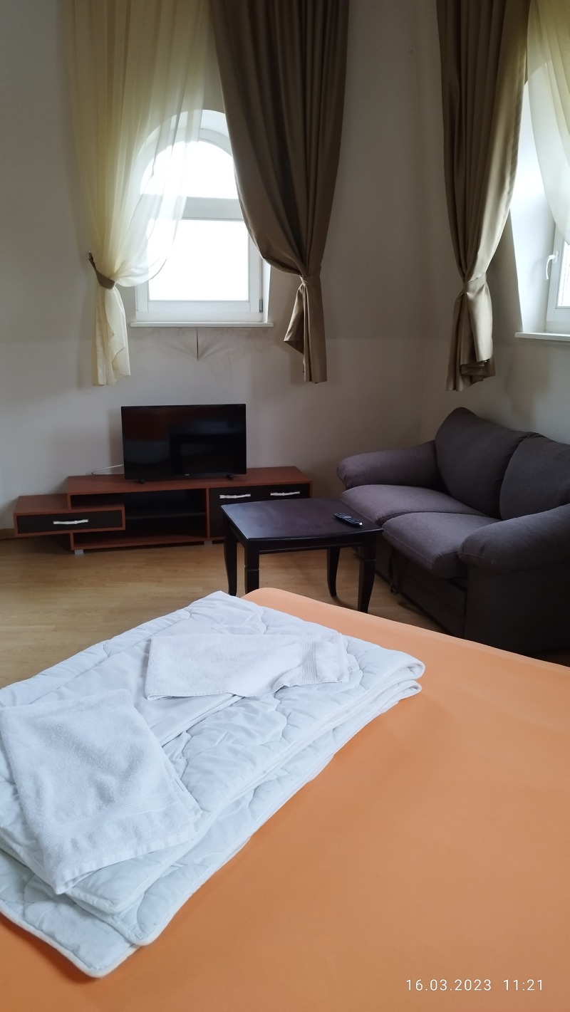 For Rent  2 bedroom Ruse , Tsentar , 80 sq.m | 85664753 - image [9]