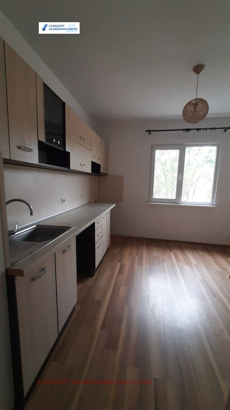 В оренду  2 спальні Пловдив , Тракия , 86 кв.м | 77177559