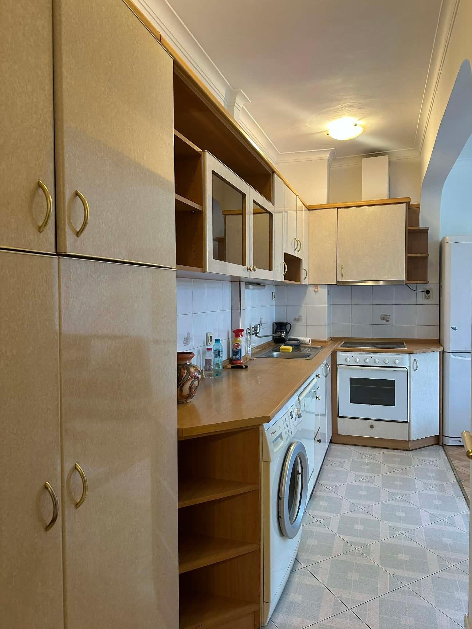 Дава под наем 3-СТАЕН, гр. София, Хиподрума, снимка 5 - Апартаменти - 54143706