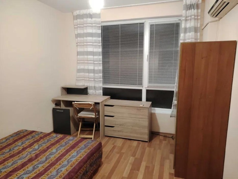 Дава под наем  1-стаен град Пловдив , Кършияка , 15 кв.м | 65152907