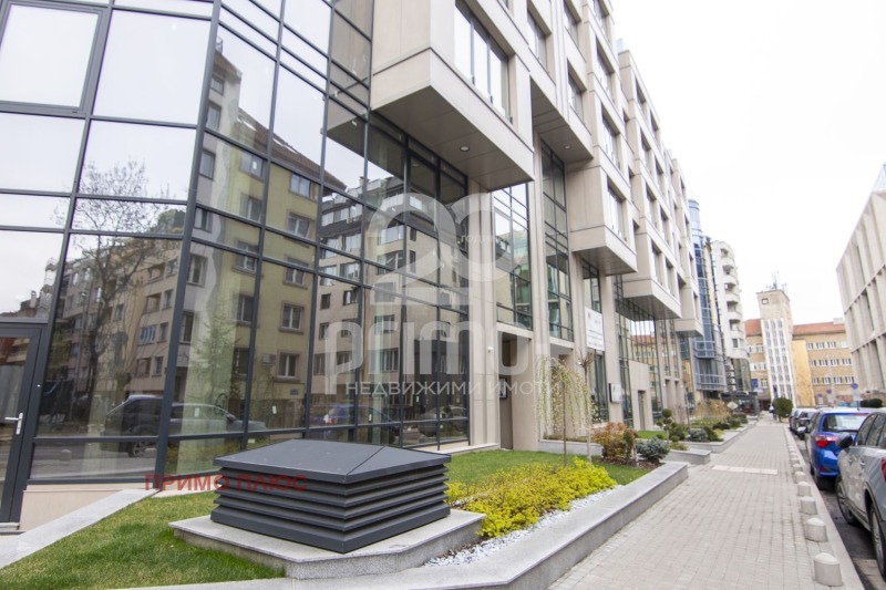 Издаје се  1 спаваћа соба Софија , Лозенец , 90 м2 | 46832260