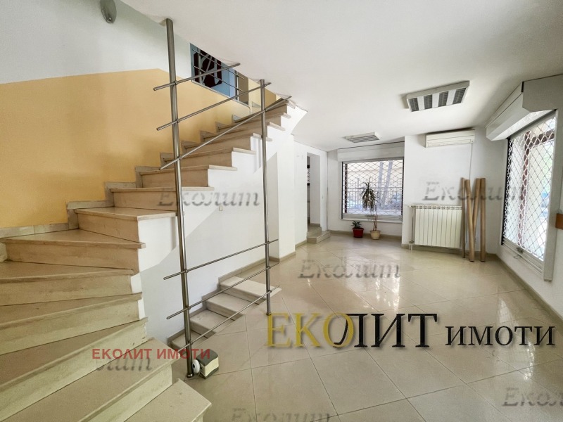 Te huur  Kantoor Sofia , Lozenets , 260 m² | 41566657 - afbeelding [2]