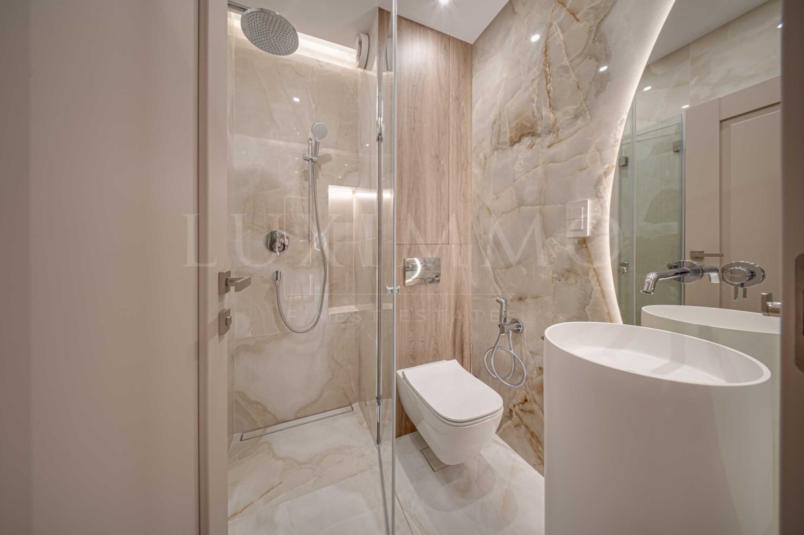 Дава под наем 3-СТАЕН, гр. София, Кръстова вада, снимка 8 - Апартаменти - 53987764