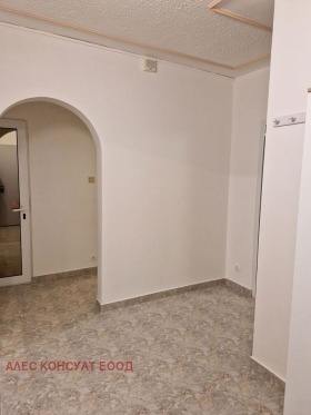 ���� ��� ���� 3-����� | Imot.bg � ����� ������ 12