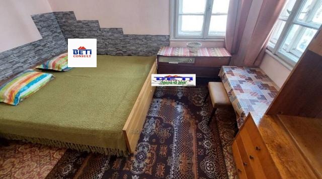 Дава под наем СТАЯ, гр. София, Център, снимка 3 - Стаи под наем - 55888384