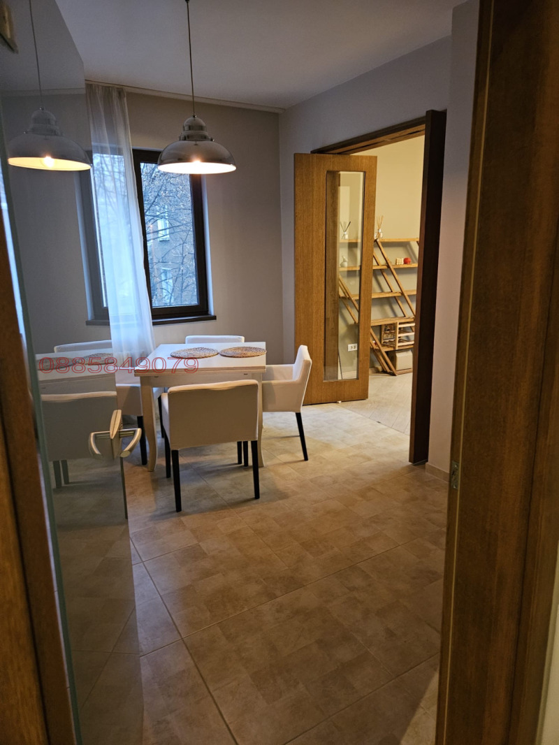 Дава под наем 3-СТАЕН, гр. София, Център, снимка 3 - Апартаменти - 53099252