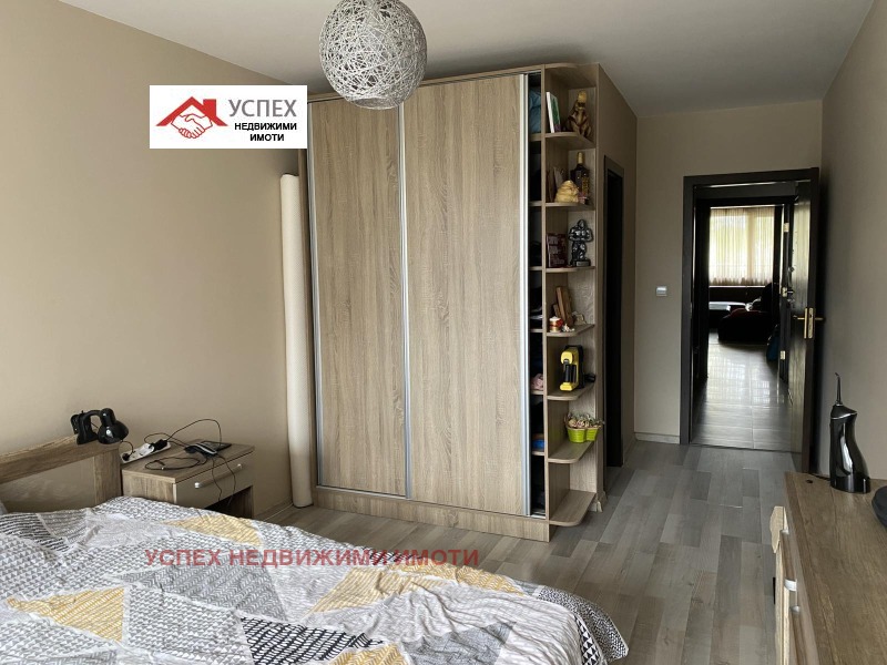 Do wynajęcia  1 sypialnia Sofia , Studentski grad , 88 mkw | 75494264 - obraz [3]