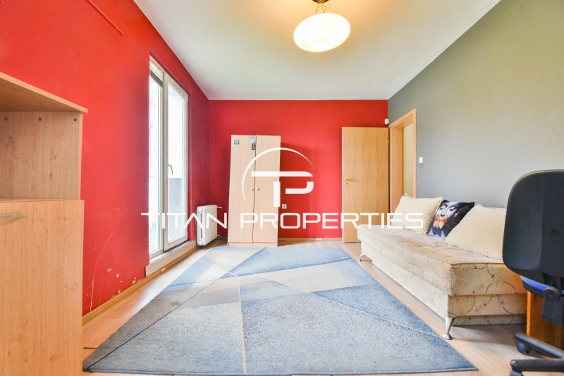 Te huur  3 slaapkamers Sofia , Dianabad , 162 m² | 24000510 - afbeelding [10]