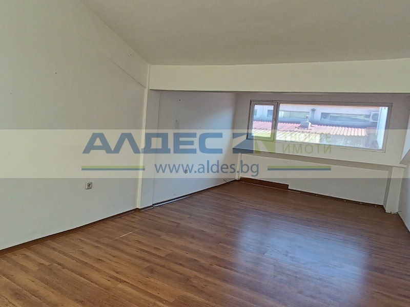 Da affittare  Ufficio Sofia , Banishora , 40 mq | 47711076 - Immagine [2]